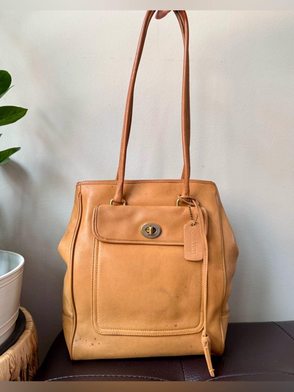 Vintage Coach Penelope Paper Bag Tote 9714, Camel, Costa Rica, Hangtag + Clochet